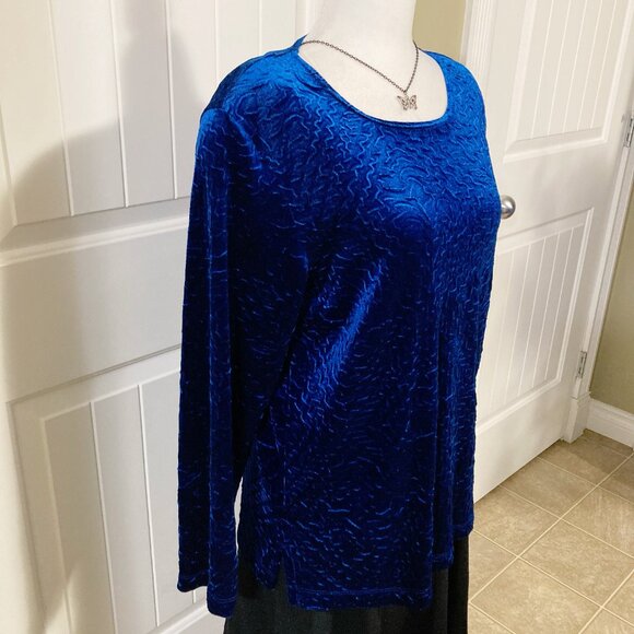 PICADILLY NWT Royal blue velvet long sleeve shirt ~ Vintage MEDIUM LARGE top - Picture 4 of 14